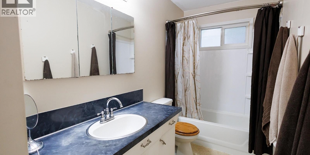 4732 LOEN AVENUE Terrace Photo 13 4732 LOEN AVENUE Terrace Photo 13